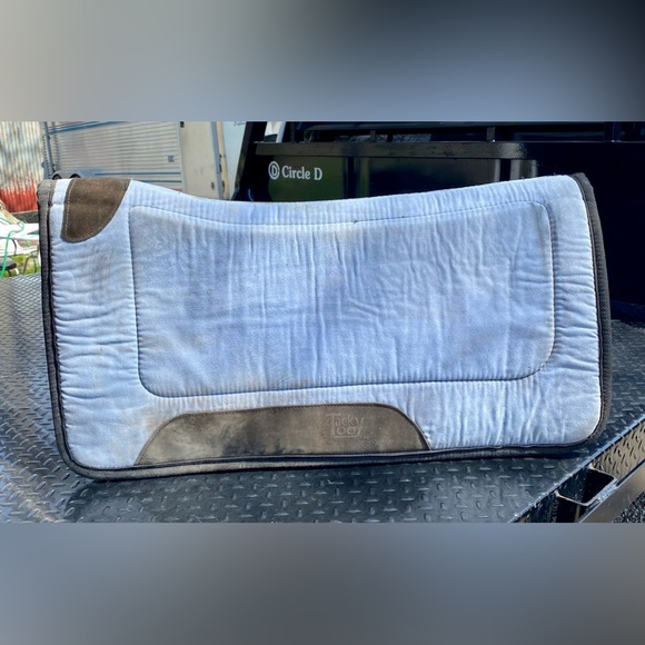 Tacky Too by Reinsman Saddle Pad Horse Tack - Picture 1 of 4